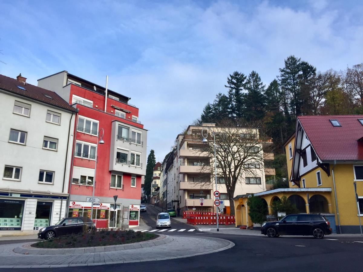 Apartment - Zentrumsnah, Eigener Parkplatz Und Grosser Balkon Ins Gruene Баден-Баден Экстерьер фото