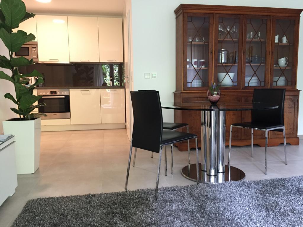 Apartment - Zentrumsnah, Eigener Parkplatz Und Grosser Balkon Ins Gruene Баден-Баден Экстерьер фото