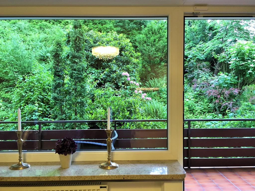 Apartment - Zentrumsnah, Eigener Parkplatz Und Grosser Balkon Ins Gruene Баден-Баден Экстерьер фото